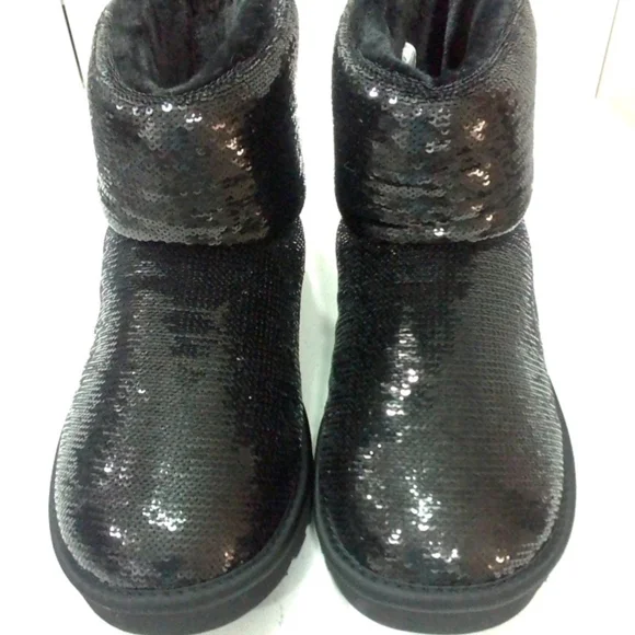 UGG Women's Classic Mini Mirror Ball Sequin Boots sz 6 - Picture 5 of 7
